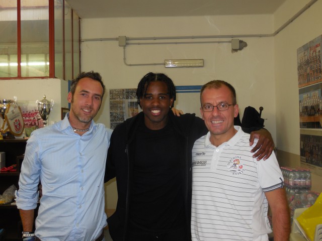 Ramon Galloway, Marco Picchi; coach Cavina, Derthona Basket