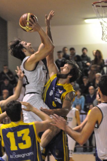 Viglia - Derthona Basket