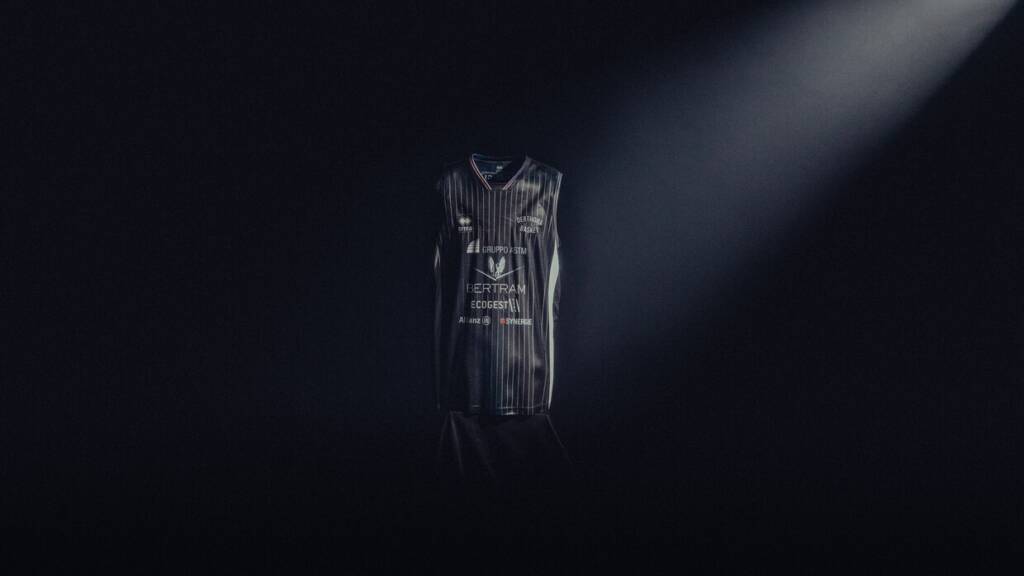 "Nova Lights", la nuova divisa del Derthona Basket.