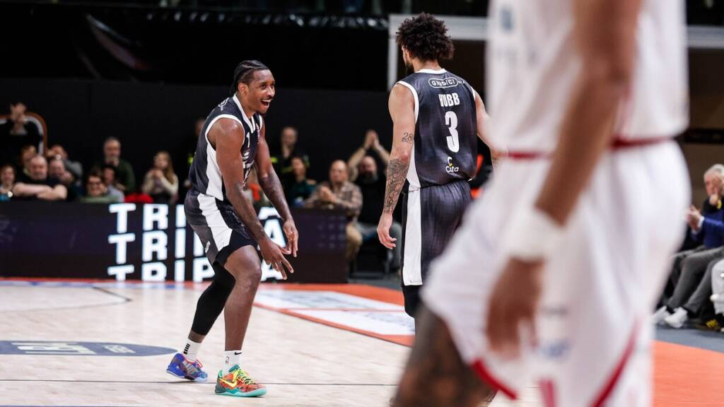 Christian Vital and Prentiss Hubb celebrate against Reggio Emilia.